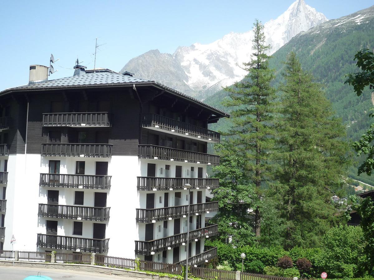 Apartment Le Brevent-14 By Interhome Chamonix Exterior photo